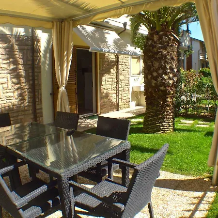 La Rosa Dei Venti Apartment *